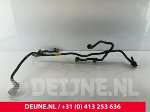 Gebruikte Brandstof retourleiding Ford Transit Custom 2.0 TDCi 16V Eco Blue 130 Prijs € 60,50 Inclusief btw aangeboden door van Deijne Onderdelen Uden B.V.