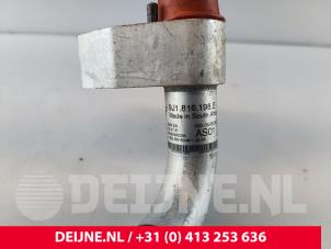 Porsche Taycan Klima Leitung O260930 foto 3