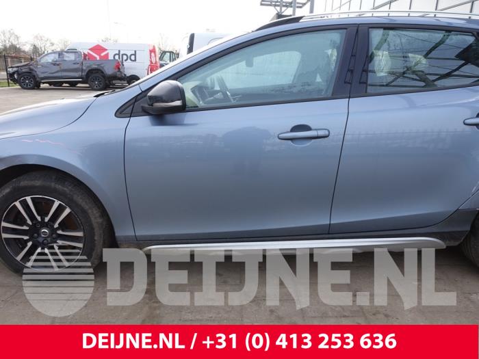 Volvo V40 Tür 4-türig links vorne O260982