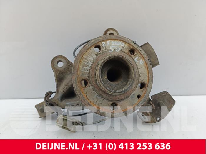 Mercedes Vito Fusee links-voor O261043