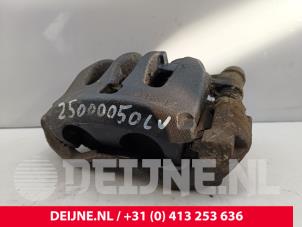Mercedes Vito Remklauw (Tang) links-voor O261053 foto 2