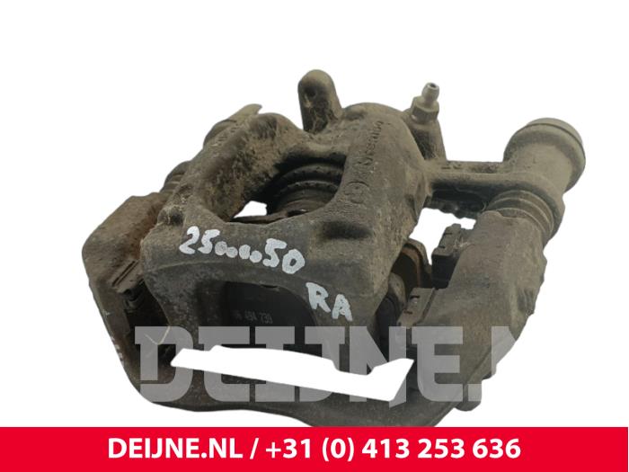 Mercedes Vito Remklauw (Tang) rechts-achter O261054