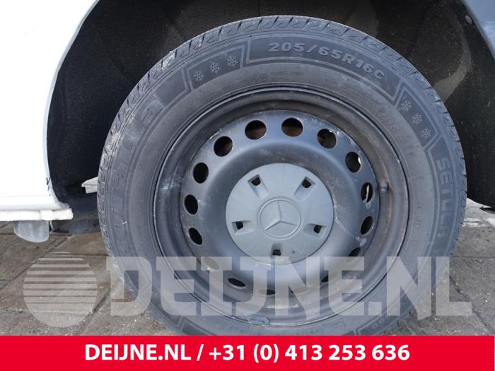 Mercedes Vito Set of wheels O261067