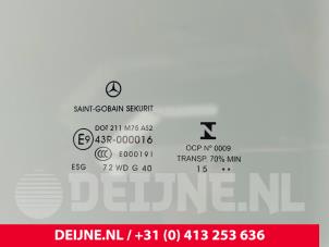 Mercedes Vito Portierruit 2Deurs rechts O261081 foto 2