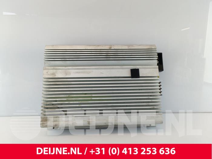 Volvo C70 Radioverstärker O261086