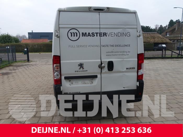 Peugeot Boxer Hecktür Fenster Bus-Lieferwagen O261103