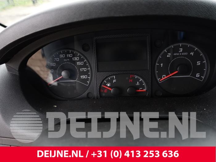Peugeot Boxer Tacho - Kombiinstrument KM O261123