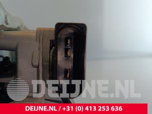 Porsche Taycan Wiper motor + mechanism O261175 photo 3