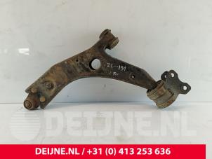 Gebruikte Draagarm onder rechts-voor Volvo V50 (MW) 2.0 D 16V Prijs € 50,00 Margeregeling aangeboden door van Deijne Onderdelen Uden B.V.