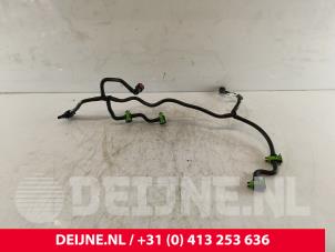 Gebruikte Brandstof retourleiding Ford Transit Custom 2.0 TDCi 16V Eco Blue 130 Prijs € 60,50 Inclusief btw aangeboden door van Deijne Onderdelen Uden B.V.