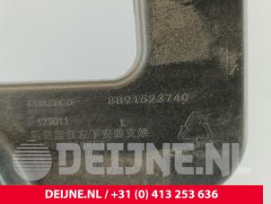 Lynk & Co 01 Stoßstangenstütze links hinten O261278 foto 3