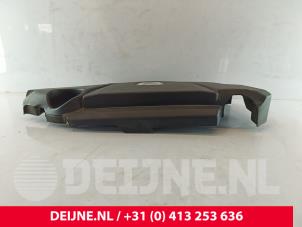 Volvo V70 Engine cover O261297 photo 3