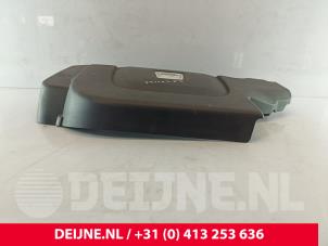 Volvo V70 Engine cover O261297 photo 2