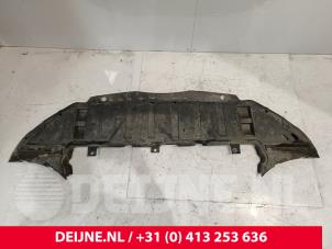 Volvo V90 Bumper onderplaat O261321 foto 2