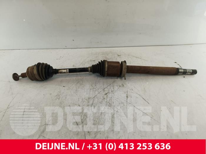 Volvo XC40 Aandrijfas rechts-voor O261362
