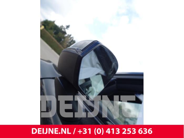 Volvo EX30 Außenspiegel links O261455