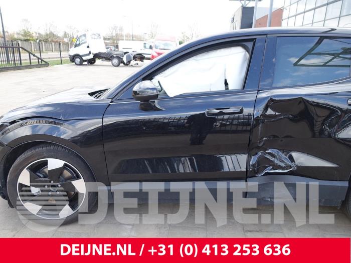 Volvo EX30 Tür 4-türig links vorne O261470