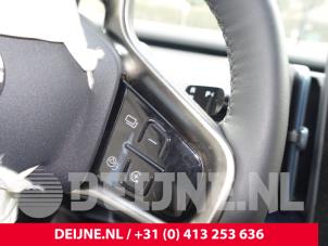 Volvo EX30 Steering wheel O261481 photo 2