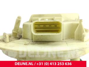 Peugeot Expert Electric fuel pump O261691 photo 3