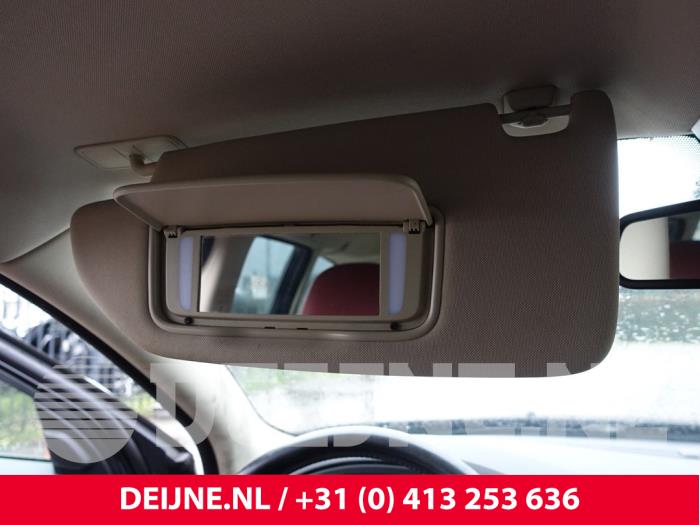 Volvo V70 Sonnenblende O261807