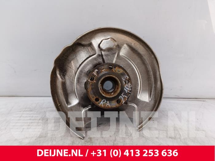 Volvo V60 Achsschenkel rechts hinten O261871