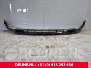 Gebruikte Lip voorbumper Volvo XC40 (XZ) Recharge Twin 78/82 kWh Prijs € 60,00 Margeregeling aangeboden door van Deijne Onderdelen Uden B.V.