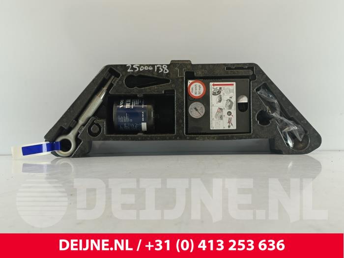 Volvo XC40 Reifen Reparaturset O261952