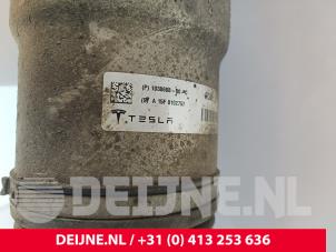 Tesla Model S Stoßdämpfer links vorne O261972 foto 2