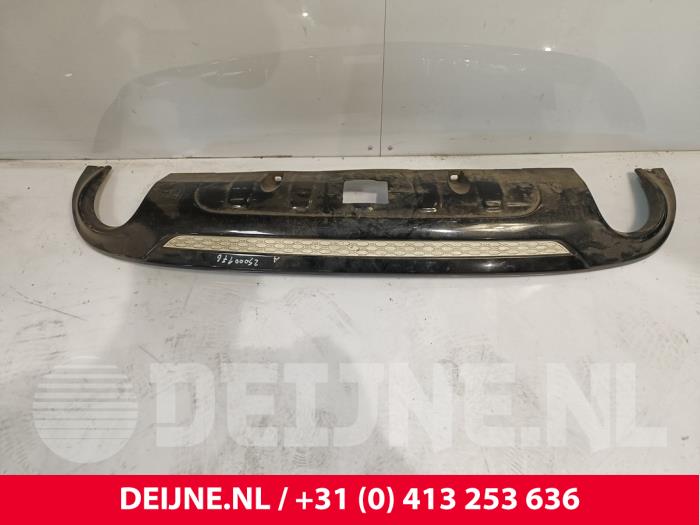 Gebruikte Diffuser achterbumper Volvo XC60 I (DZ) 3.0 T6 24V AWD Prijs € 85,00 Margeregeling aangeboden door van Deijne Onderdelen Uden B.V.