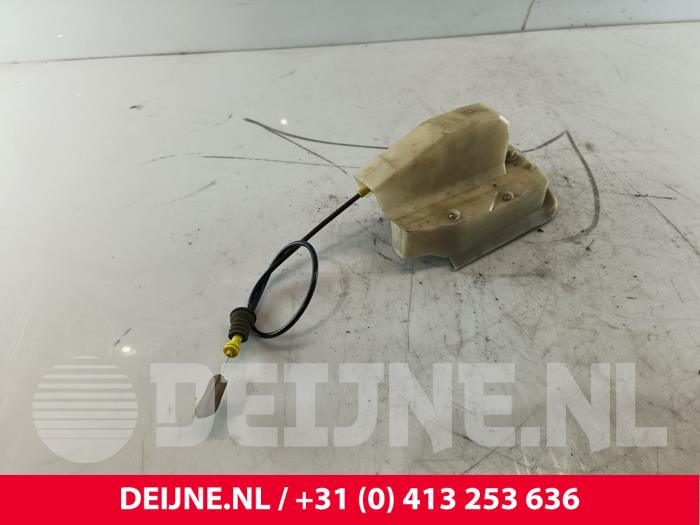 Tesla Model 3 Türschlossmechanik 4-türig links hinten O262036