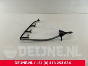 Ford Transit Custom Fuel return line O262154 photo 2