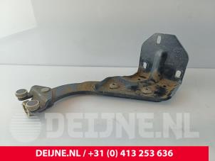 Mercedes Vito Schiebetürrolle rechts O262232 foto 2