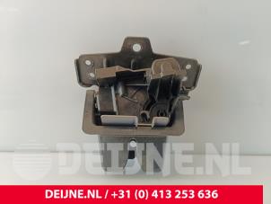 Volvo XC40 Slotmechaniek Achterklep O262242 foto 2