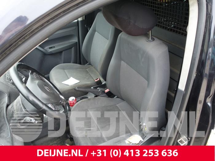 Volkswagen Caddy Sitz links O262296