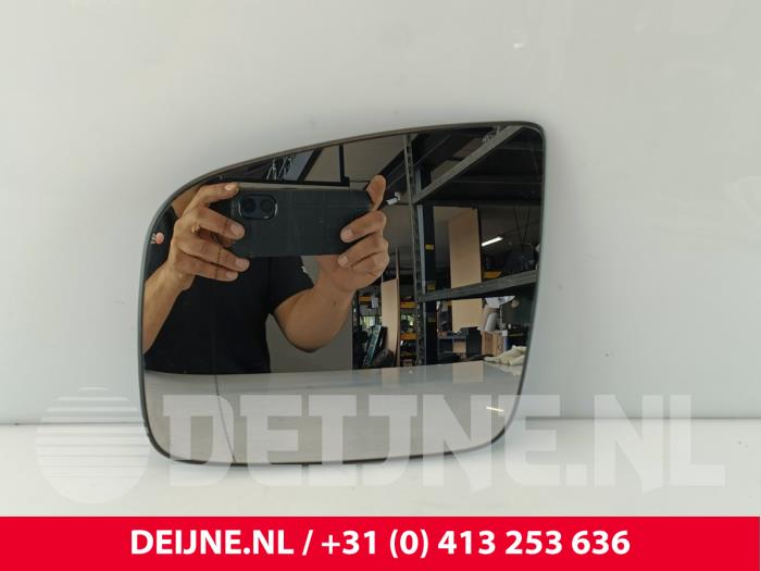Mercedes Vito Spiegelglas links O262323