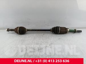 Nissan NV200 Front drive shaft, right O262325 photo 2