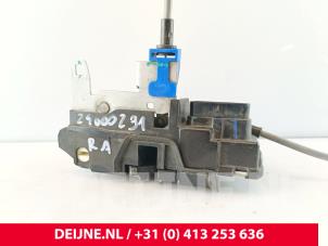 Lynk & Co 01 Deurslot Mechaniek 4Deurs rechts-achter O262392 foto 3