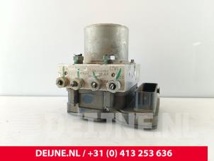 Lynk & Co 01 ABS Pumpe O262408 foto 2
