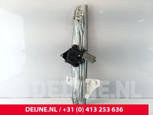 MG ZS Ruitmechaniek 4Deurs rechts-achter O262535 foto 2