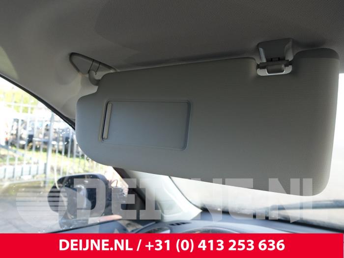 MG ZS Sonnenblende O262527