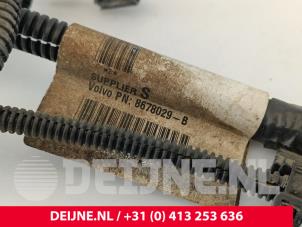 Volvo V50 PDC Sensor Set O262608 photo 2