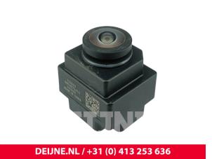 Lynk & Co 01 Reversing camera O262671 photo 2