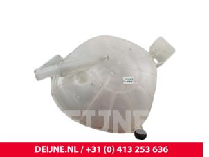 Lynk & Co 01 Expansievat O262646 foto 2