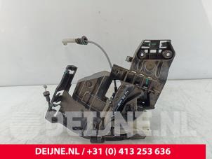 Lynk & Co 01 Deurslot Mechaniek 4Deurs rechts-achter O262674 foto 2