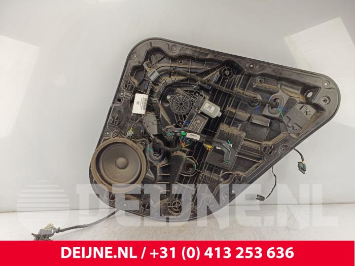 Lynk & Co 01 Fenstermechanik 4-türig rechts hinten O262675