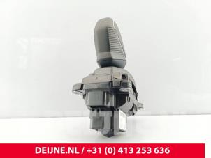 Lynk & Co 01 Schaltung O262668 foto 3