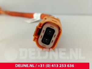 Porsche Taycan Cable high-voltage O262682 photo 2