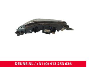 Lynk & Co 01 Dagrijverlichting rechts O262845 foto 3