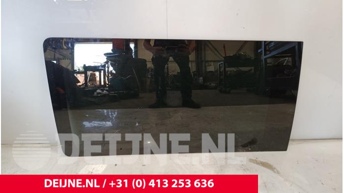 Mercedes Vito Extra window 2-door, rear left O262892