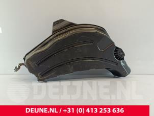 Lynk & Co 01 Subwoofer O262918 foto 2